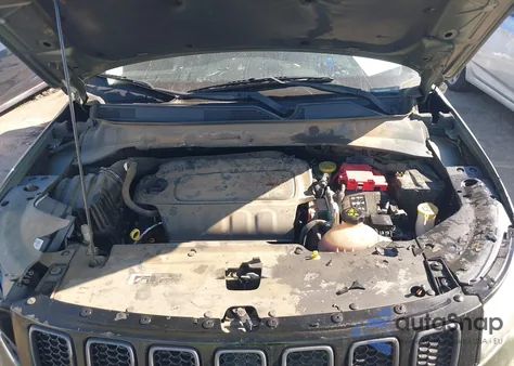 2020 Jeep Compass Trailhawk 4X4 из США, поврежденный, VIN 3C4NJDDB5LT255322